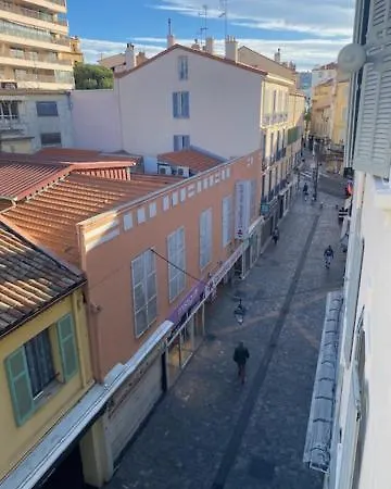 Standing - Neuf - Croisette- Palais Des Festivals - 6 Pers -3 Chbres Apartment